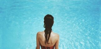 How to Do Aqua Gym