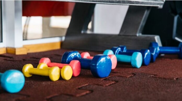 How to Clean Rubber Gym Floor: A Comprehensive Guide Clean-Rubber-gum-floor